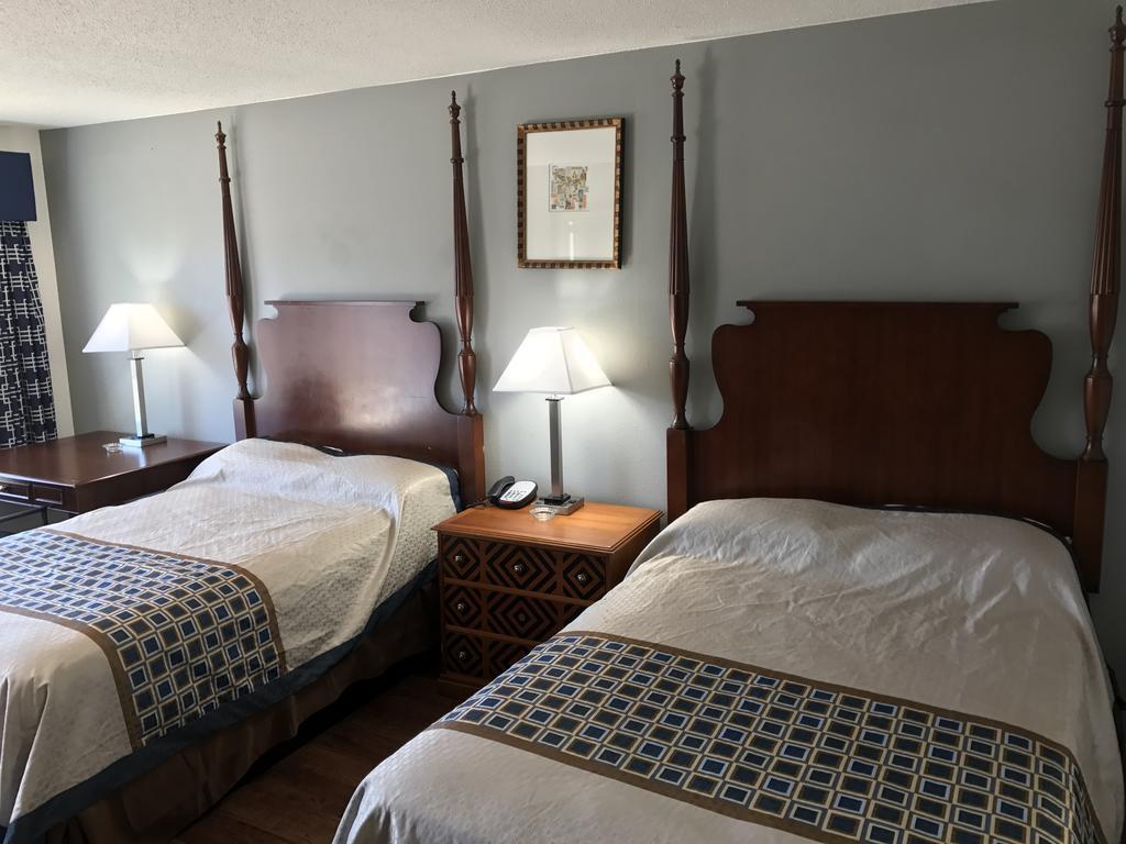 Americas Best Value Inn & Suites Russellville Exteriér fotografie
